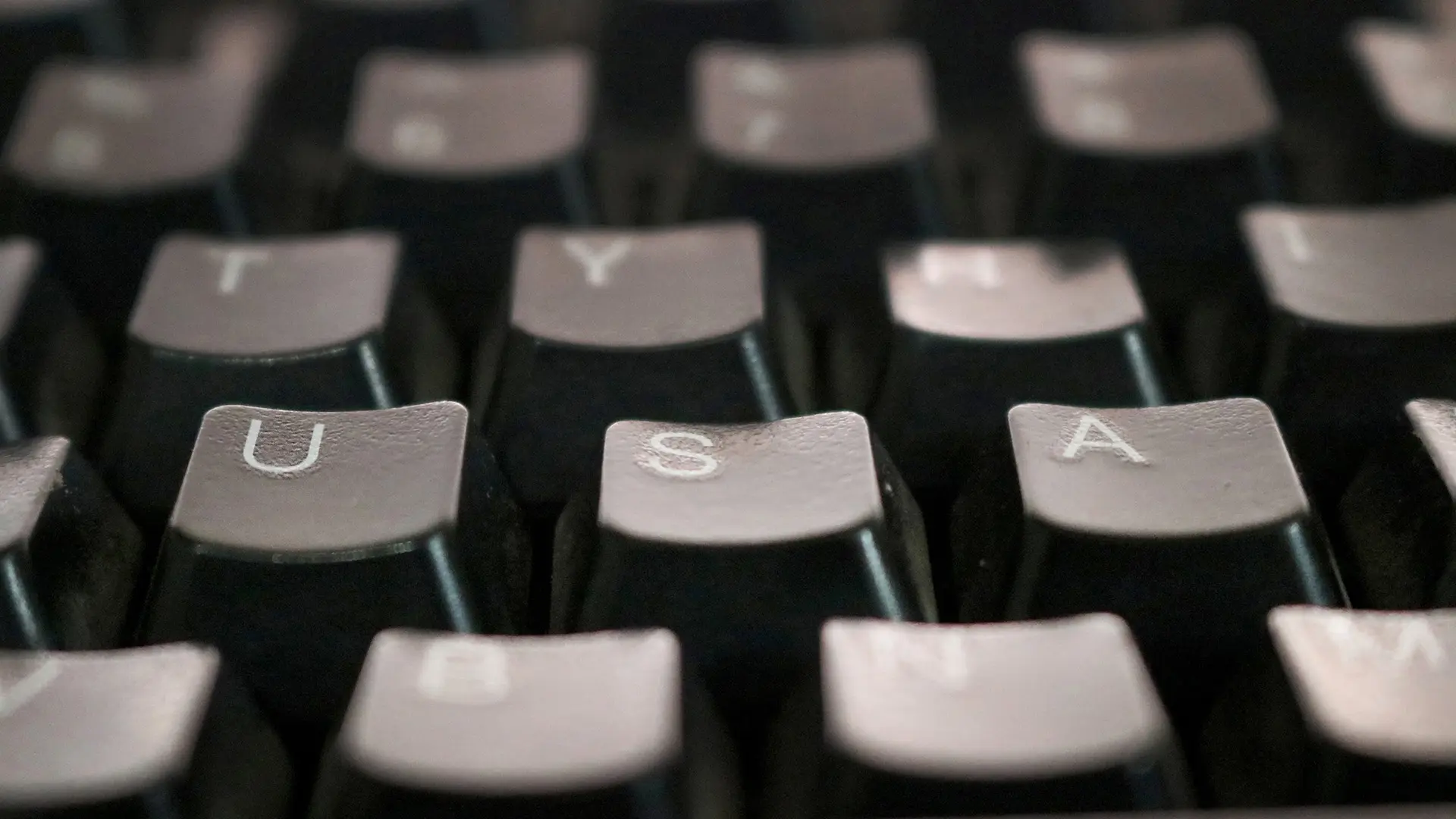 Machine translation for websites: advantages and disadvantages