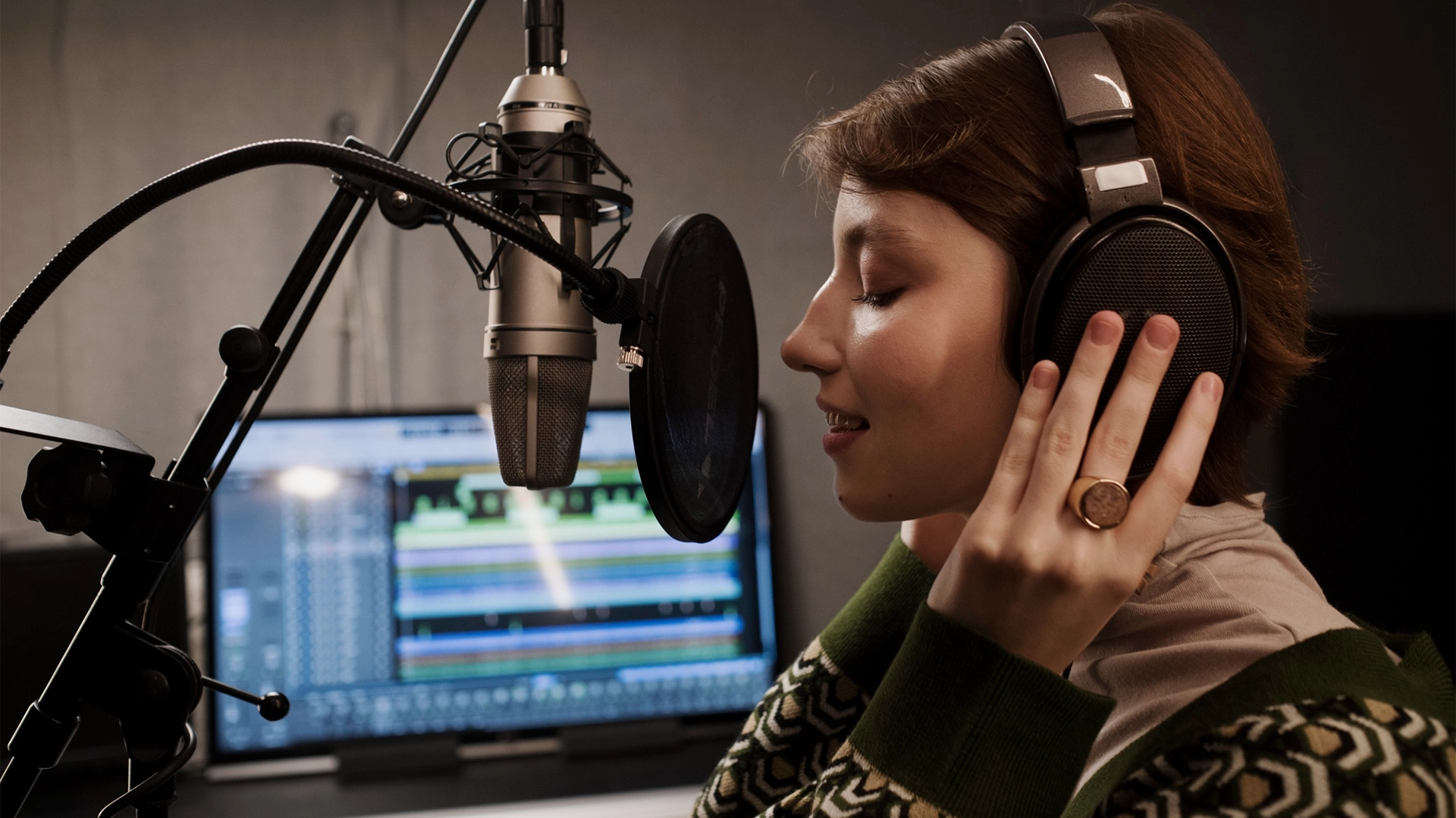 Servicio de locución profesional de radio